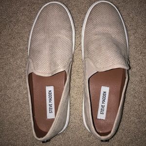 Steve Madden slip on shoes